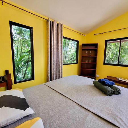 Villa Martina Palmgarden Sámara Buitenkant foto